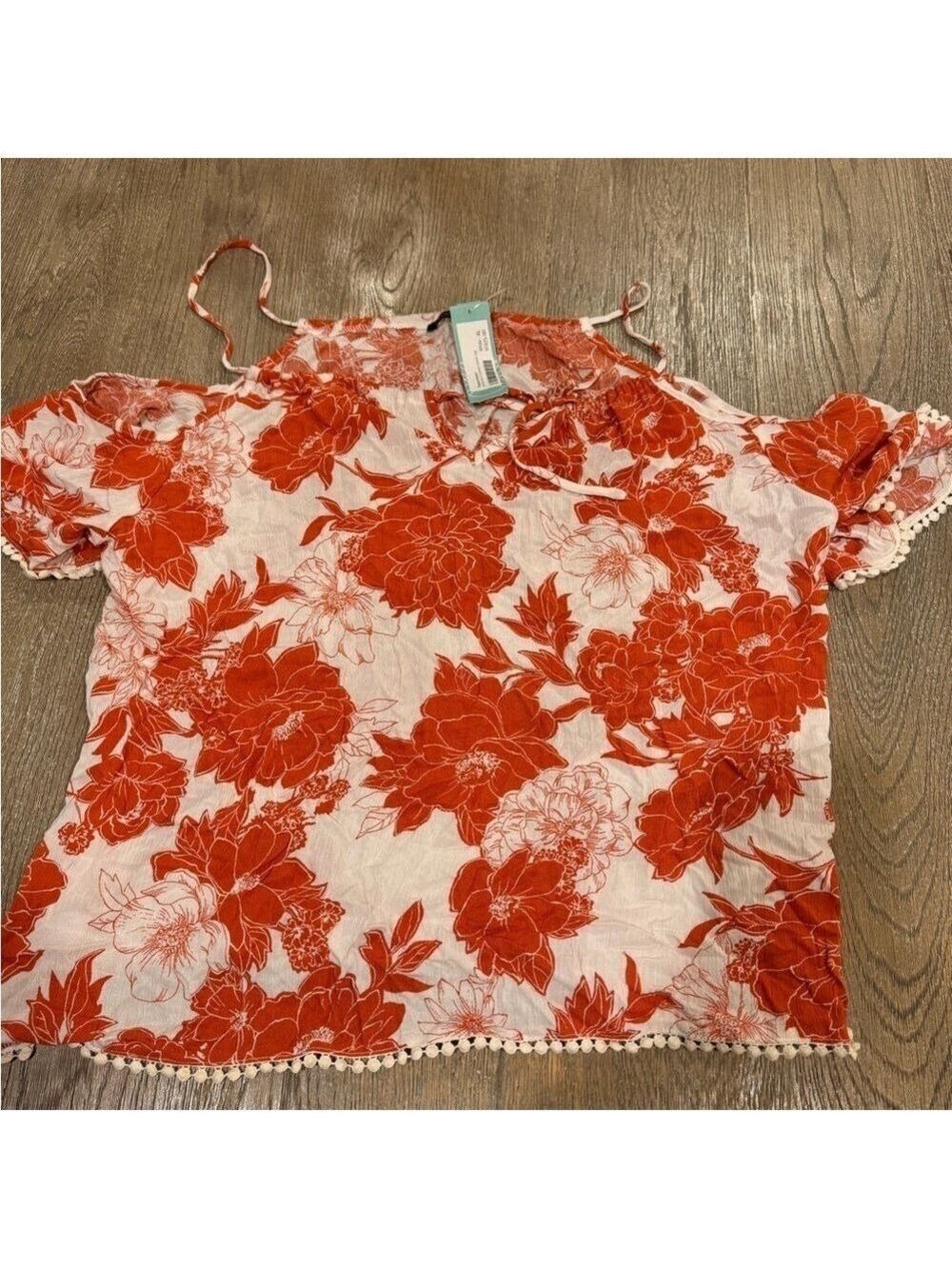 Stitch fix. Paper moon. Size xl. Nwt. Orange and white